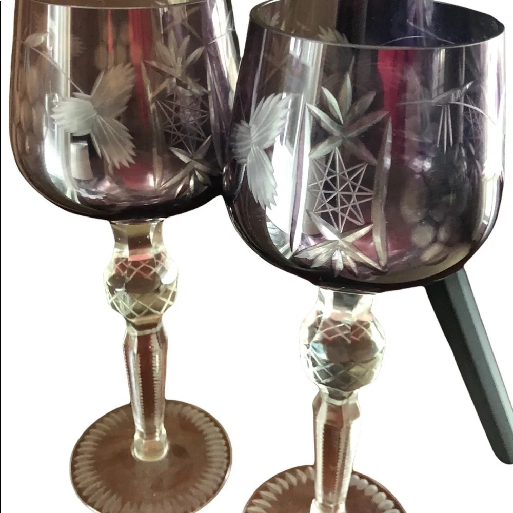 Set of 2 Purple Fine Floral Etched Glass Cut Crystal Wine Glasses Bride Groom
